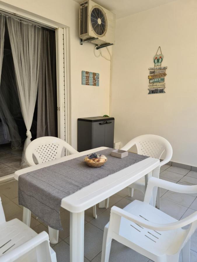 Seaside Apartment In Xilokastro - Selene By Booking Kottas Xylokastro Buitenkant foto